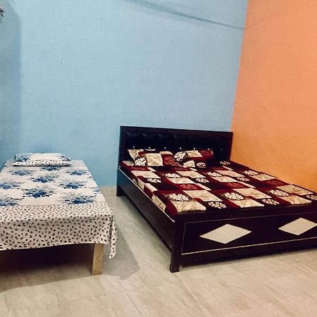 Shivam Home Stay Ayodhya Luaran gambar